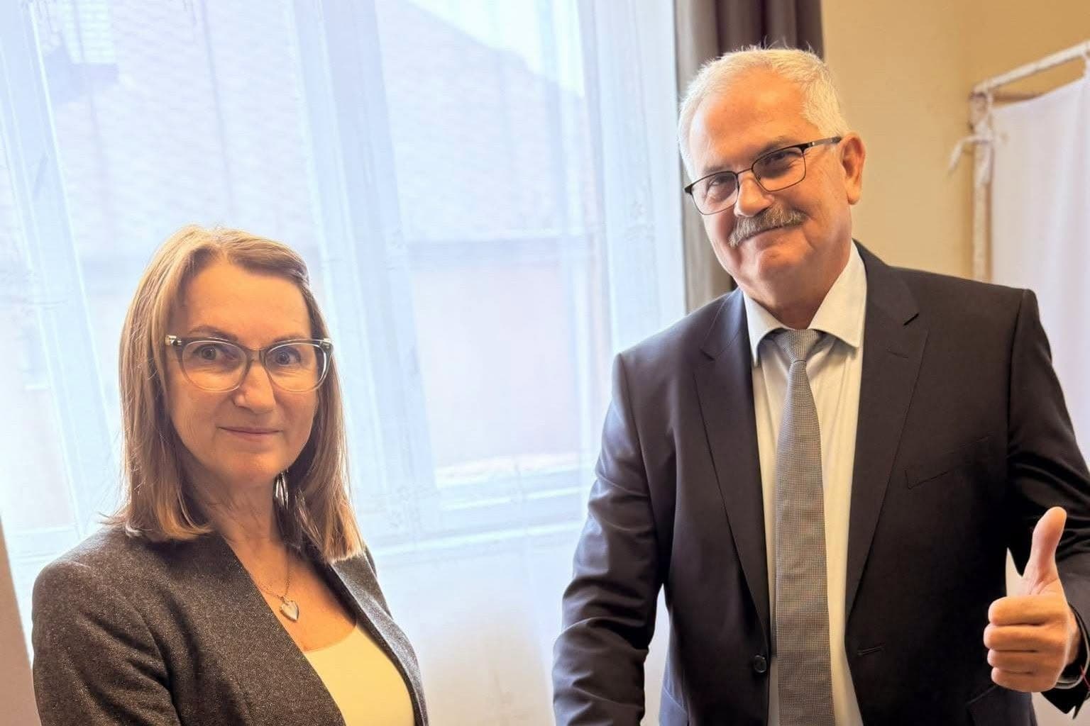 Elindult a Tisztítótűz művelet:18 év után, gyanúsítottként hallgatták ki Simon Miklós volt fideszes képviselőt.